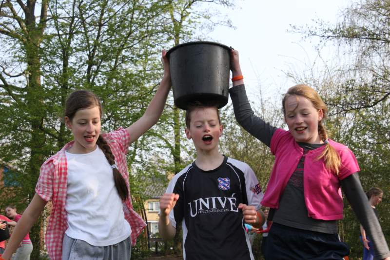 Koningsspelen op Eben-Haëzerschool Emmeloord  (fotoserie deel 1)