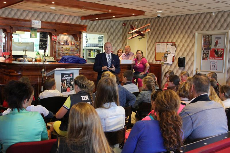 Dr. Maarten Lutherschool bezoekt 