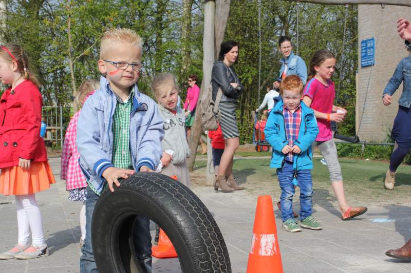 Koningsspelen op Eben-Haëzerschool Emmeloord  (fotoserie deel 2)