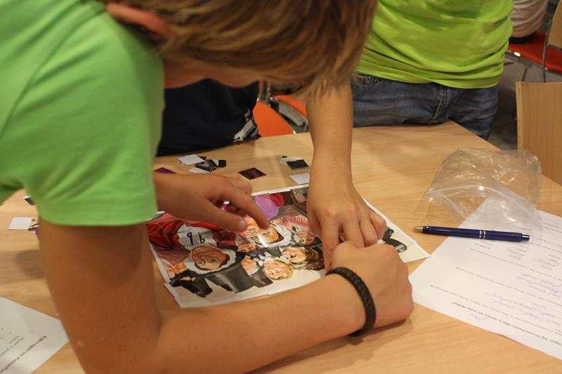 Joh. Calvijnschool Leerdam leert over Mary Jones (fotoserie)