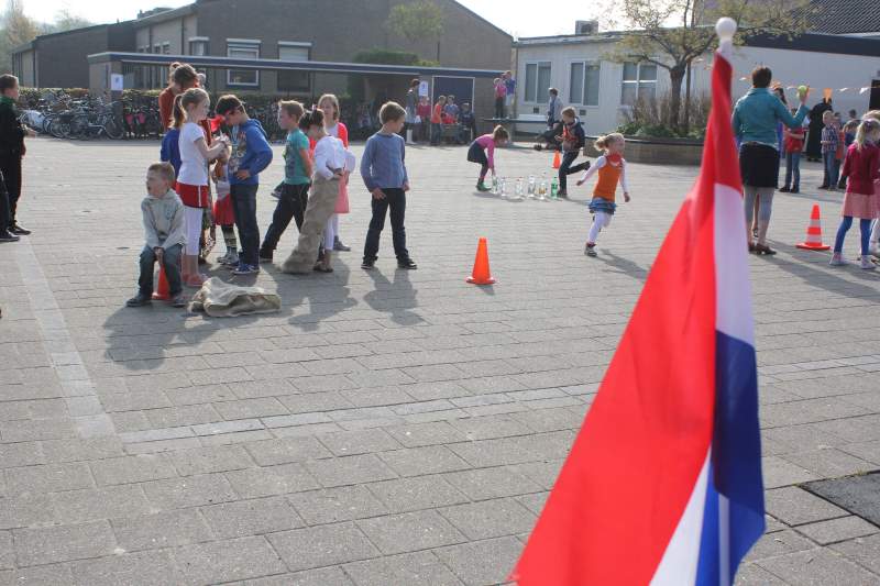 Koningsspelen op Eben-Haëzerschool Emmeloord  (fotoserie deel 2)