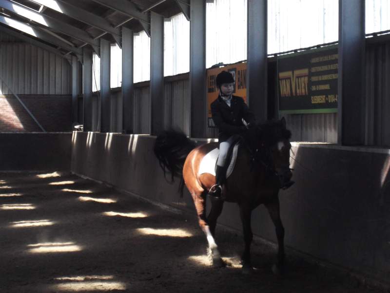 Geanne is een echte paardenfan