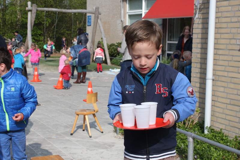 Koningsspelen op Eben-Haëzerschool Emmeloord  (fotoserie deel 2)