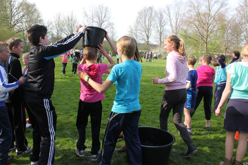 Koningsspelen op Eben-Haëzerschool Emmeloord  (fotoserie deel 1)