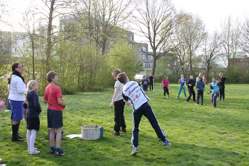 Koningsspelen op Eben-Haëzerschool Emmeloord  (fotoserie deel 1)