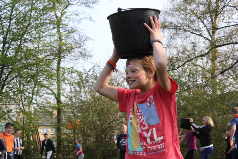 Koningsspelen op Eben-Haëzerschool Emmeloord  (fotoserie deel 1)