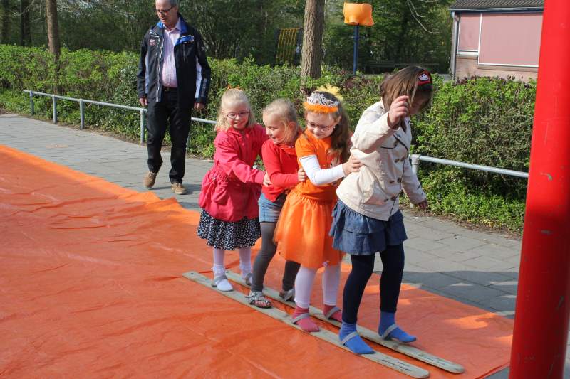 Koningsspelen op Eben-Haëzerschool Emmeloord  (fotoserie deel 2)