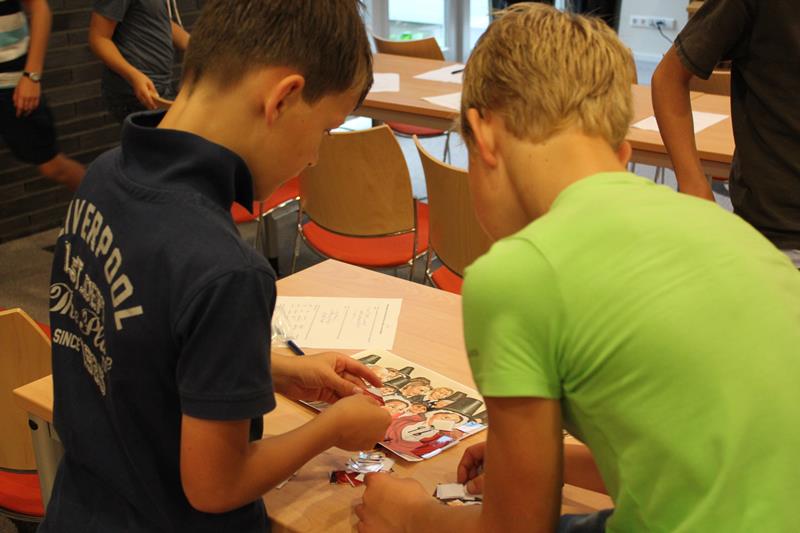 Joh. Calvijnschool Leerdam leert over Mary Jones (fotoserie)