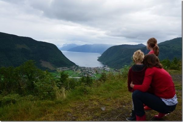 Annelien trekt met een camper door Noorwegen