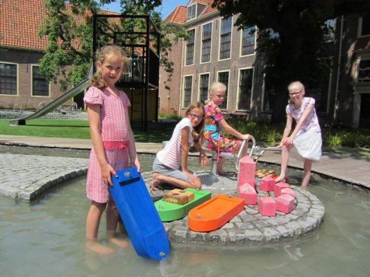 Vieze luchtjes in museum Boerhaave (fotoserie)