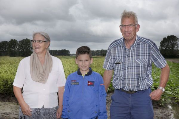 Jelle houdt van ontbijt met opa, oma en… ZEEUWSE WORST