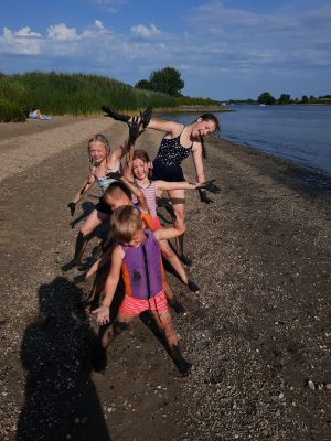 De mooiste plekken van Hinde, Rosalie, Corine, Evert en Rowan