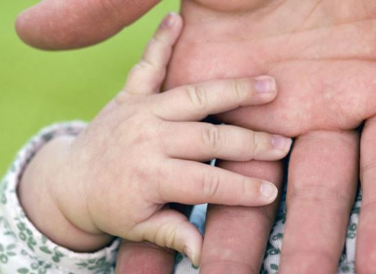 babyhandje.jpg