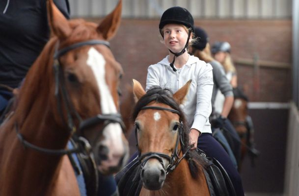 Geanne is een echte paardenfan