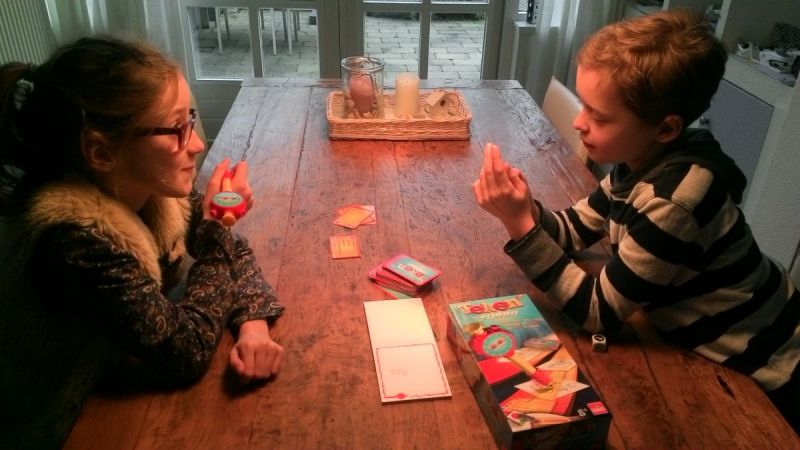 Kits-kids testen spelletjes