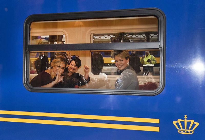 Koninginnen Máxima en Mathilde in Utrecht (fotoserie)