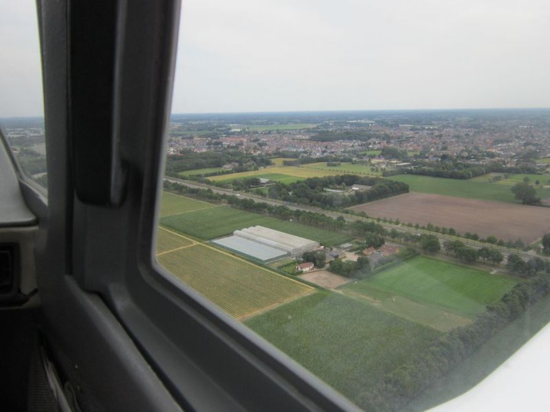 Luuk (10) gaat als co-piloot de lucht in (met veel extra foto's!!)