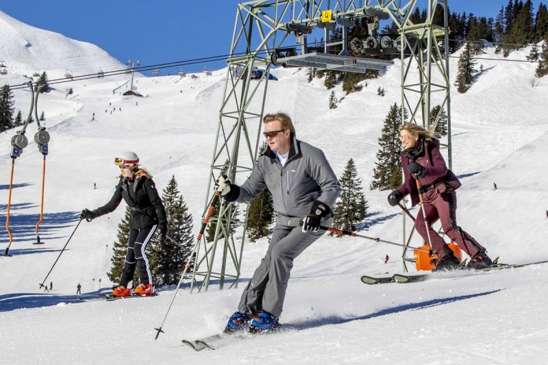 Koninklijke familie op vakantie in Lech