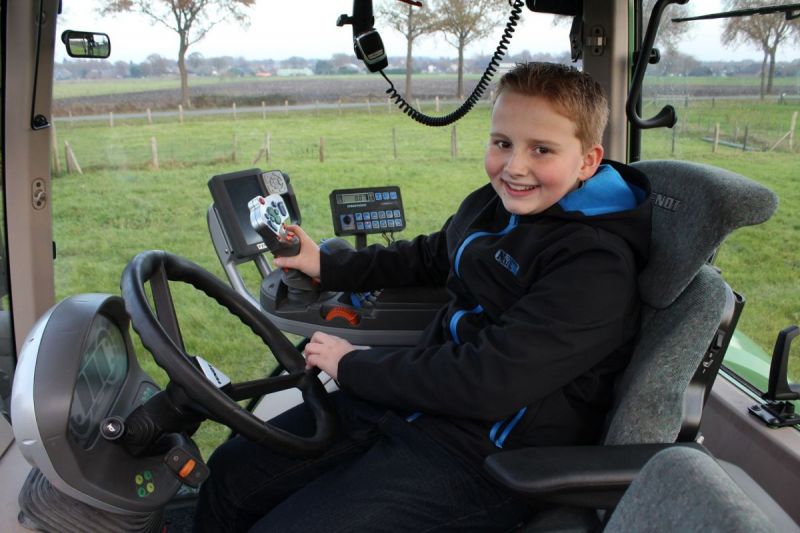 Patrick rijdt al op een Fendt (fotoserie)