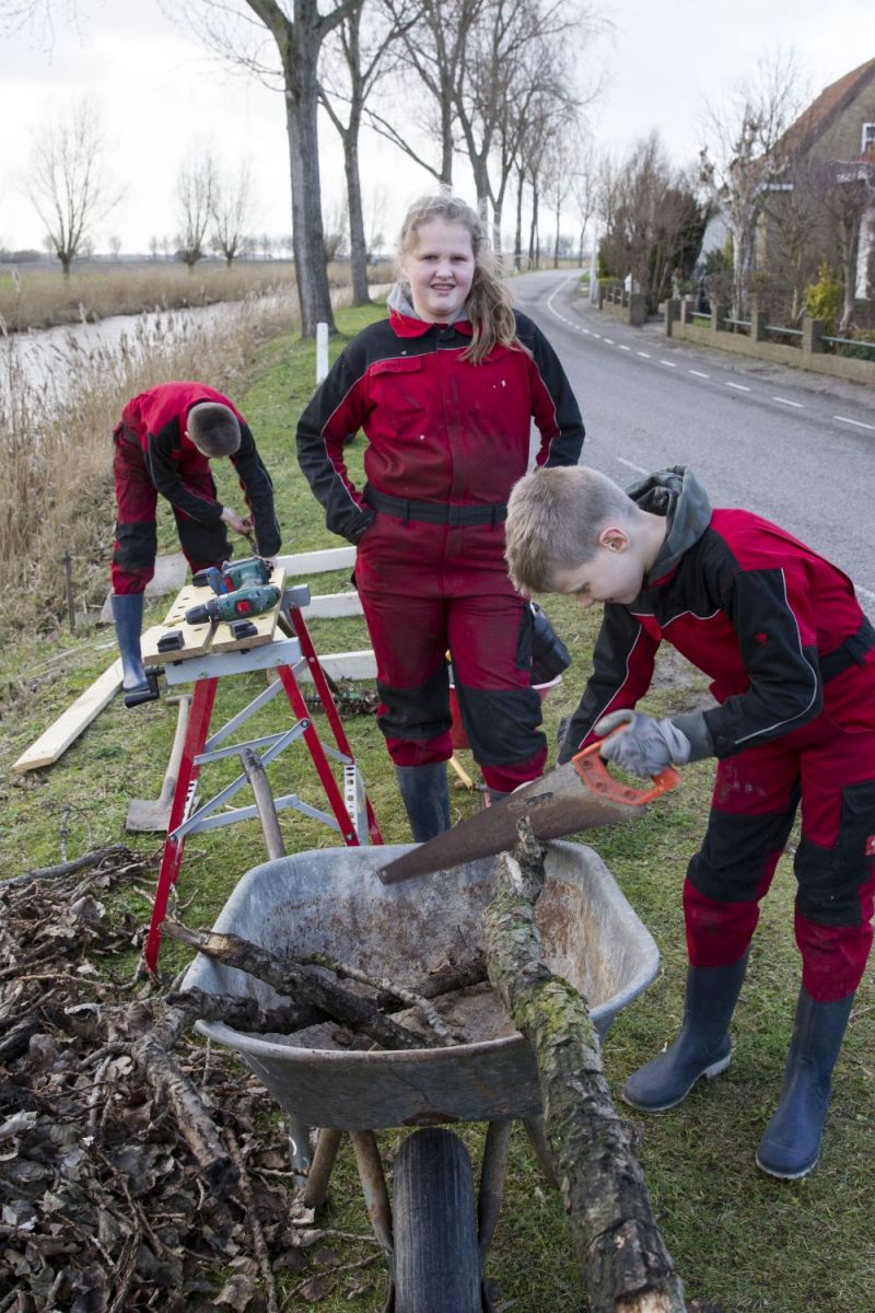 Pieter, Janieke, Cas en Rowan van Dam bouwen jarenlang aan de waterkant