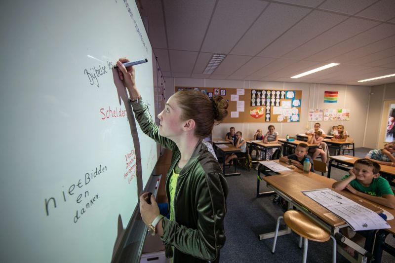 Pieter, Christian en Matthea zijn blij met reformatorisch onderwijs