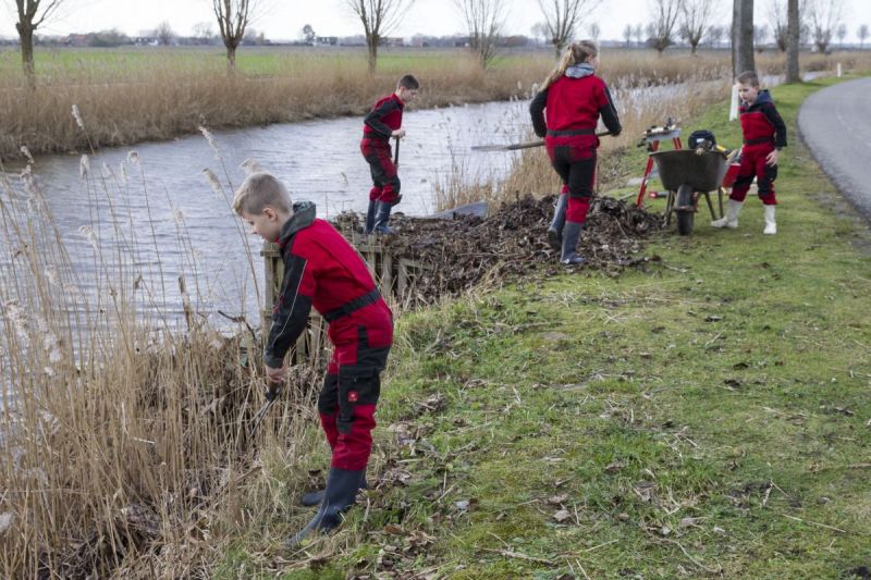 Pieter, Janieke, Cas en Rowan van Dam bouwen jarenlang aan de waterkant