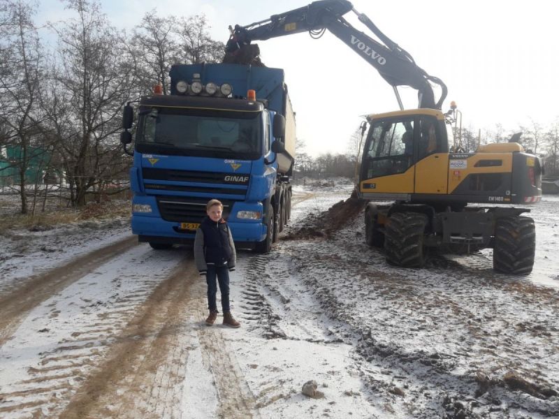 Vrachtwagenavonturen van... Julian, Sander, Matthias, Aron, Nathan, Ardo, Justus, Niek, Robert, Paul, Mirjam, Levi, Reinier, Robert, Jochanan, Jeftha en Joshua