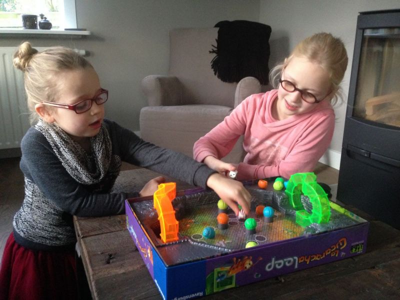 Kits-kids testen spelletjes