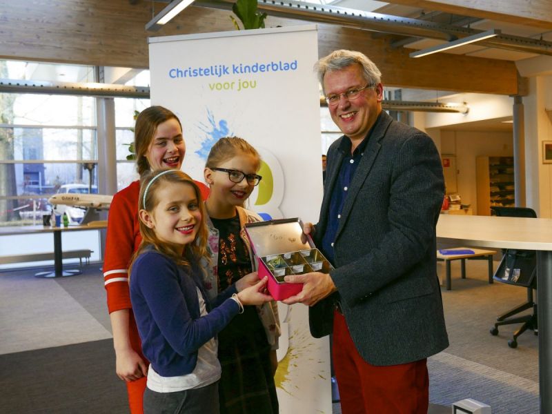 Julia, Emma en Rosa doen stoer werk voor kinderen in Uganda