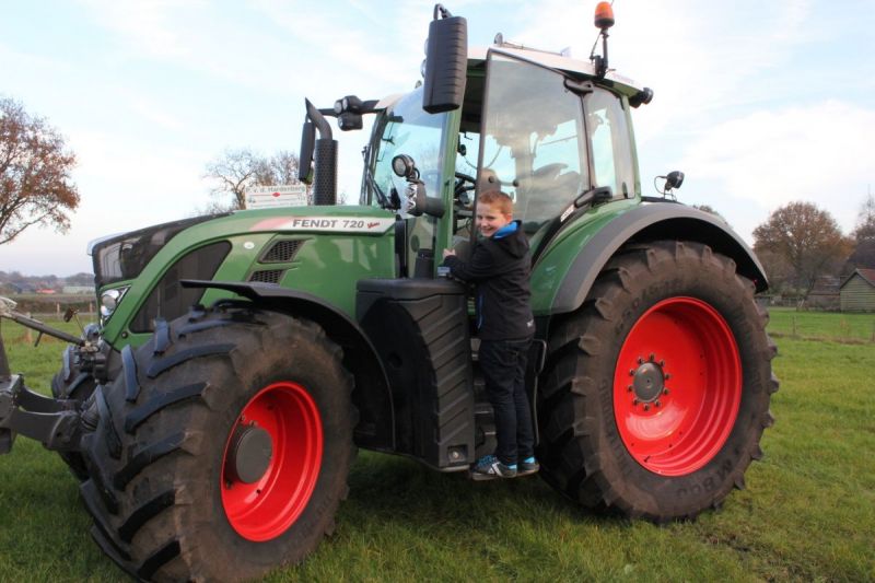 Patrick rijdt al op een Fendt (fotoserie)