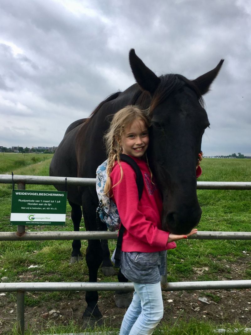 Paardenmeisje Anne-Lynn