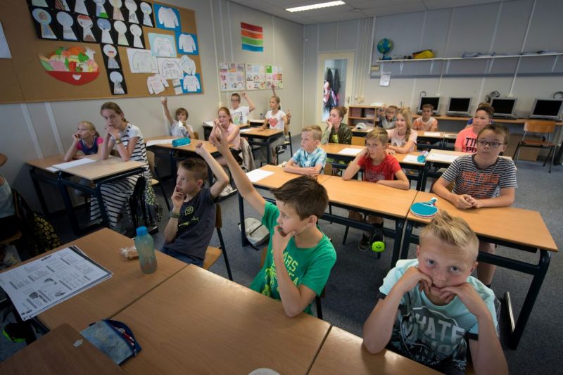 Pieter, Christian en Matthea zijn blij met reformatorisch onderwijs