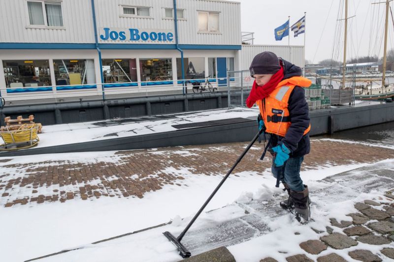 Arne draagt buiten altijd een zwemvest